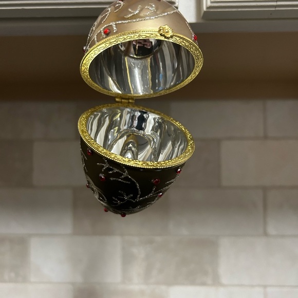 Egg ornament - Picture 4 of 4